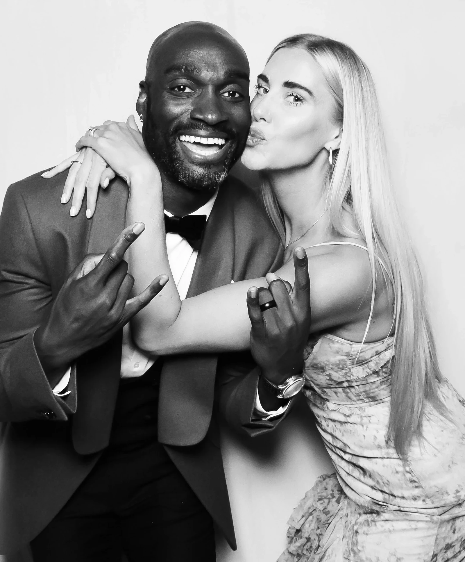 Glam black and white photo booth couple Virginia Beach 2025 — VIP luxury portrait
